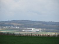 Zunächst aber öffnet sich der Blick hinüber in die Grafschaft ins Gewerbegebiet Gelsdorf...