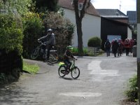 Fahrradfahren nur mit Helm.